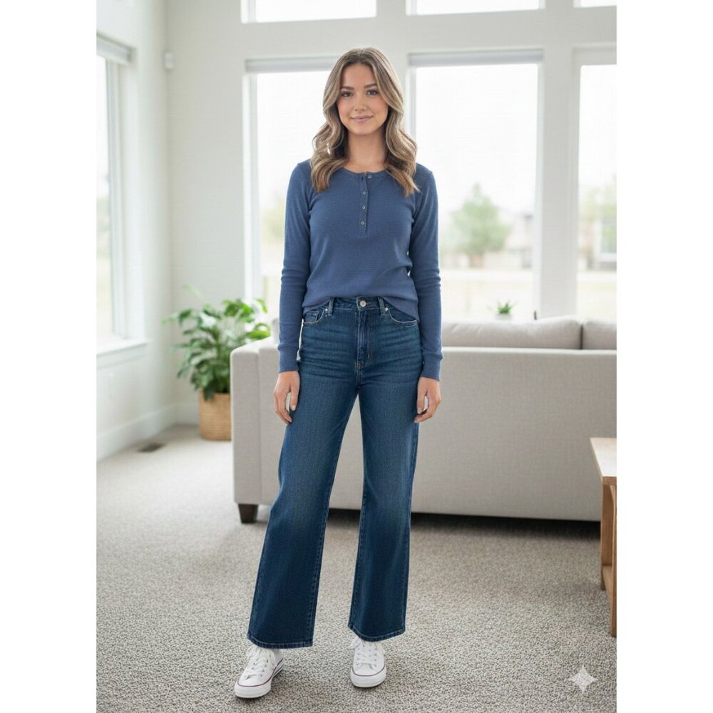 Bit & Bridle Shirt Womens Small Blue Henley Long Sleeve Stretch Knit Casual Top